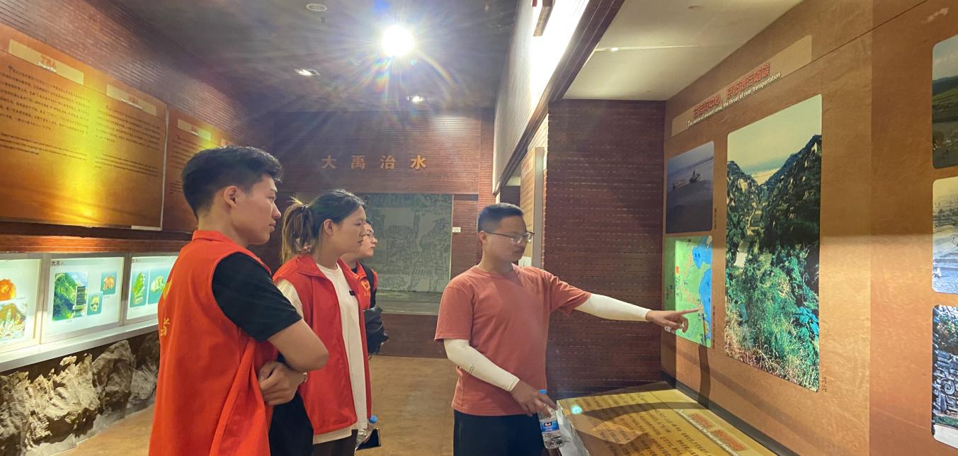 图示, 示意图
中度可信度描述已自动生成:ver1
